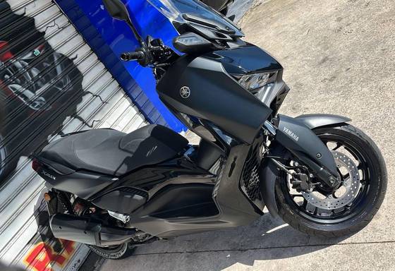 YAMAHA XMAX 250 CONNECTED ABS 